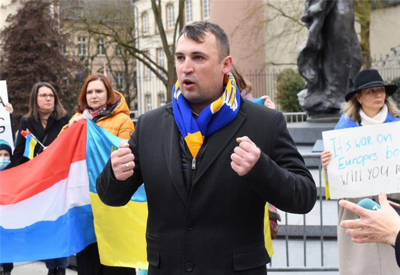 Als Russland am 24. Februar die Ukraine überfiel, organisierte der Verein „LUkraine“ noch am selben Tag eine Protestaktion auf der „Place de Clairefontaine“ in der Luxemburger Hauptstadt
