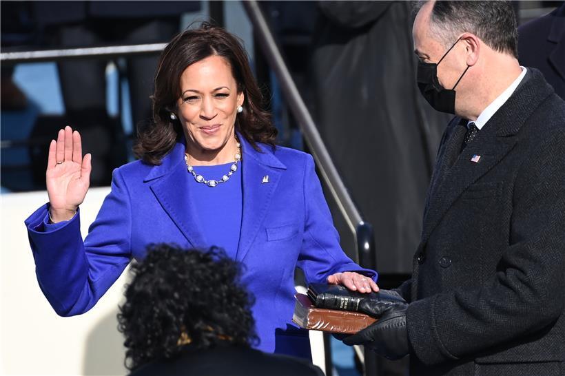 Als erste Frau und erste Schwarze ist die 56-jährige Kamala Harris nun Vizepräsidentin der USA
