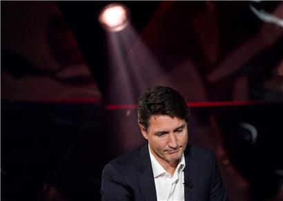 Als politische Lichtgestalt verehrt, wurde Justin Trudeau vor sechs Jahren kanadischer Premierminister. Doch die fetten Jahre mit absoluter Mehrheit sind vorbei.
