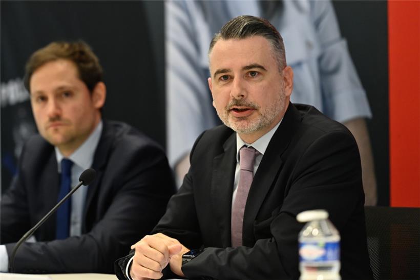 Als zuständige Abteilungsleiter bei der Kriminalpolizei konnten Marc Wagner (l.) und Jean-Louis Bordet das Zahlenmaterial vertiefen
