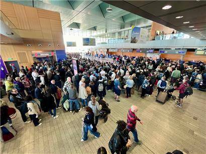 Am 10. Mai herrschte Chaos am Flughafen
