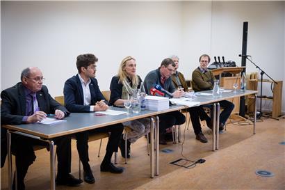 Am 20. Februar rief die Plattform die Parlamentarier auf gegen das Freihandelsabkommen zu stimmen
