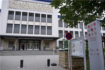 Am 23. September geht es los im Nationalen Spracheninstitut
