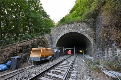 Am 27. August kam es während Arbeiten zu einem Deckeneinsturz im Eisenbahntunnel Schieburg, seither ist der betroffene Streckenabschnitt gesperrt
