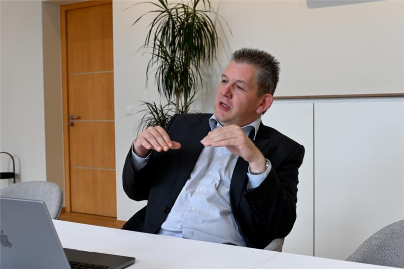 Am 30. September 2024 hat der Wormeldinger Gemeinderat mit großer Mehrheit Claude Pundel zum Nachfolger von Max Hengel gewählt

