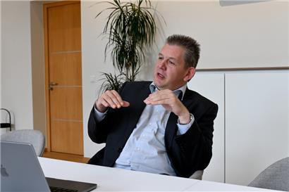 Am 30. September 2024 hat der Wormeldinger Gemeinderat mit großer Mehrheit Claude Pundel zum Nachfolger von Max Hengel gewählt
