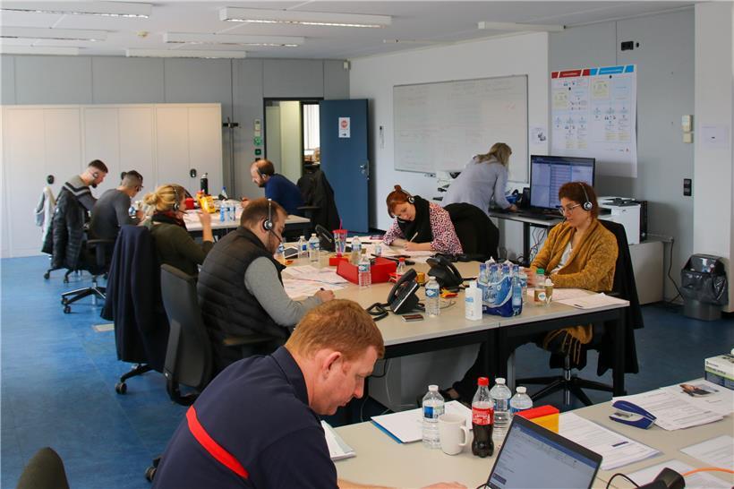 Am Anfang der Krise stand das Telefon nicht still
