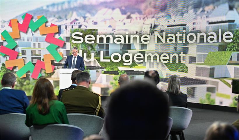 Am Donnerstagmorgen eröffnete Wohnungsbauminister Henri Kox die „Semaine du logement“ im Beisein von Großherzog Henri in der Luxexpo und stellte nachmittags das neue Mietgesetz vor

