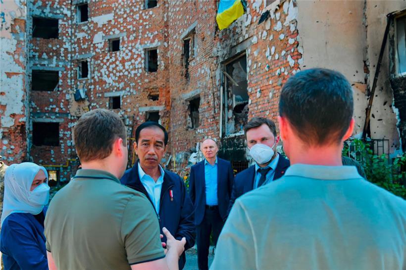 Am Mittwoch besuchte der indonesische Präsident Widodo die Ukraine – um anschließend zu Gesprächen nach Moskau aufzubrechen
