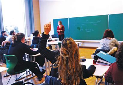 Am Montag heißt es für Luxemburgs Schüler wieder die Schulbank drücken
