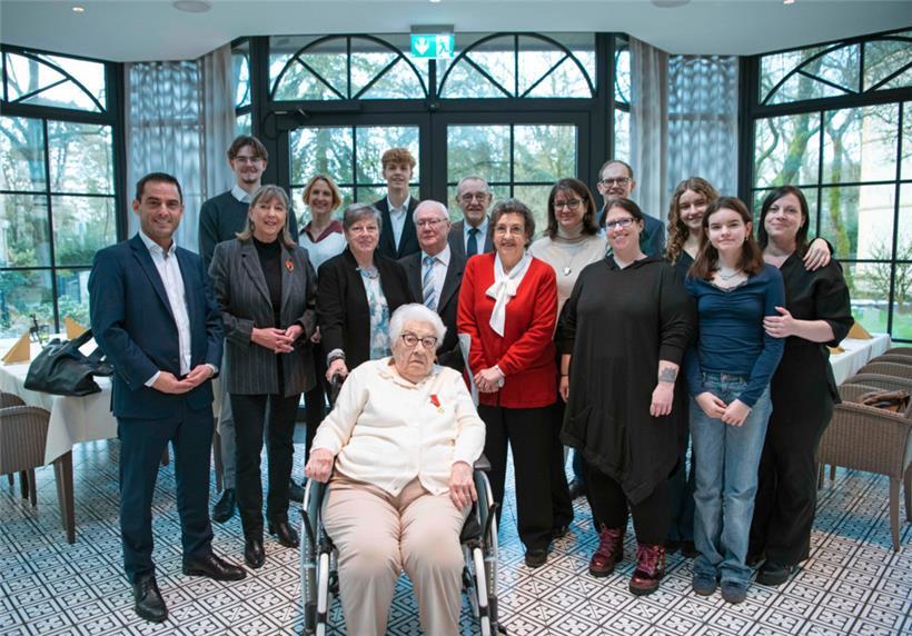 Am Montag überbrachten Max Hahn und Lydie Polfer der Seniorin ihre Glückwünsche
