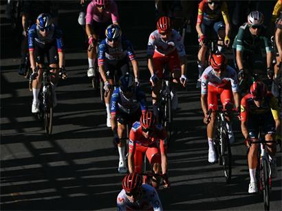 Am Ziel seiner Träume: Enric Mas gewinnt die Vuelta 2026