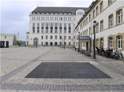 Prozesstag 3 zum tödlichen Weihnachtsmarkt-Unfall 2019 zeigt mangelnde Kommunikation Stadtverwaltung und LCTO
