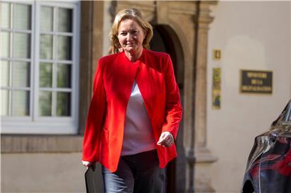 Amtsjubiläum: Paulette Lenert ist seit einem Jahr Luxemburgs Gesundheitsministerin
