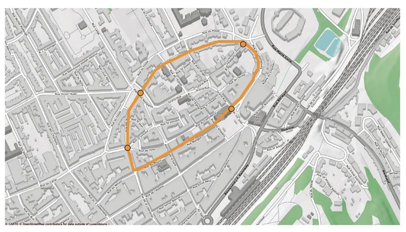 An der Struktur der Altstadt ist die ehemalige Stadtmauer noch gut zu erkennen. Die Punkte stehen für die vier Türme.
