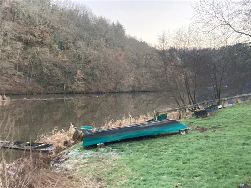 An dieser Stelle ist seit Jahren ein Wasserspielplatz geplant. Das Projekt läuft...