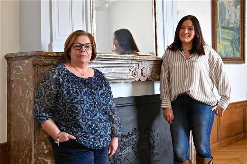 Anabela Sousa und Rosa Rodriguez (rechts) freuen sich im Namen ihrer 43 Kolleginnen über die Aufwertung und Wertschätzung ihrer Arbeit
