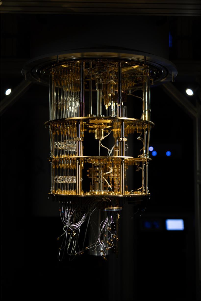 Anders, als man sich Computer vorstellt: der Quantenprozessor des Herstellers IQM in Espoo, Finnland
