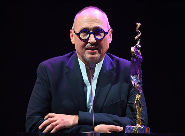 André Dziezuk gewann für „Fox and Hare Save the Forest“ den Preis für die beste ...