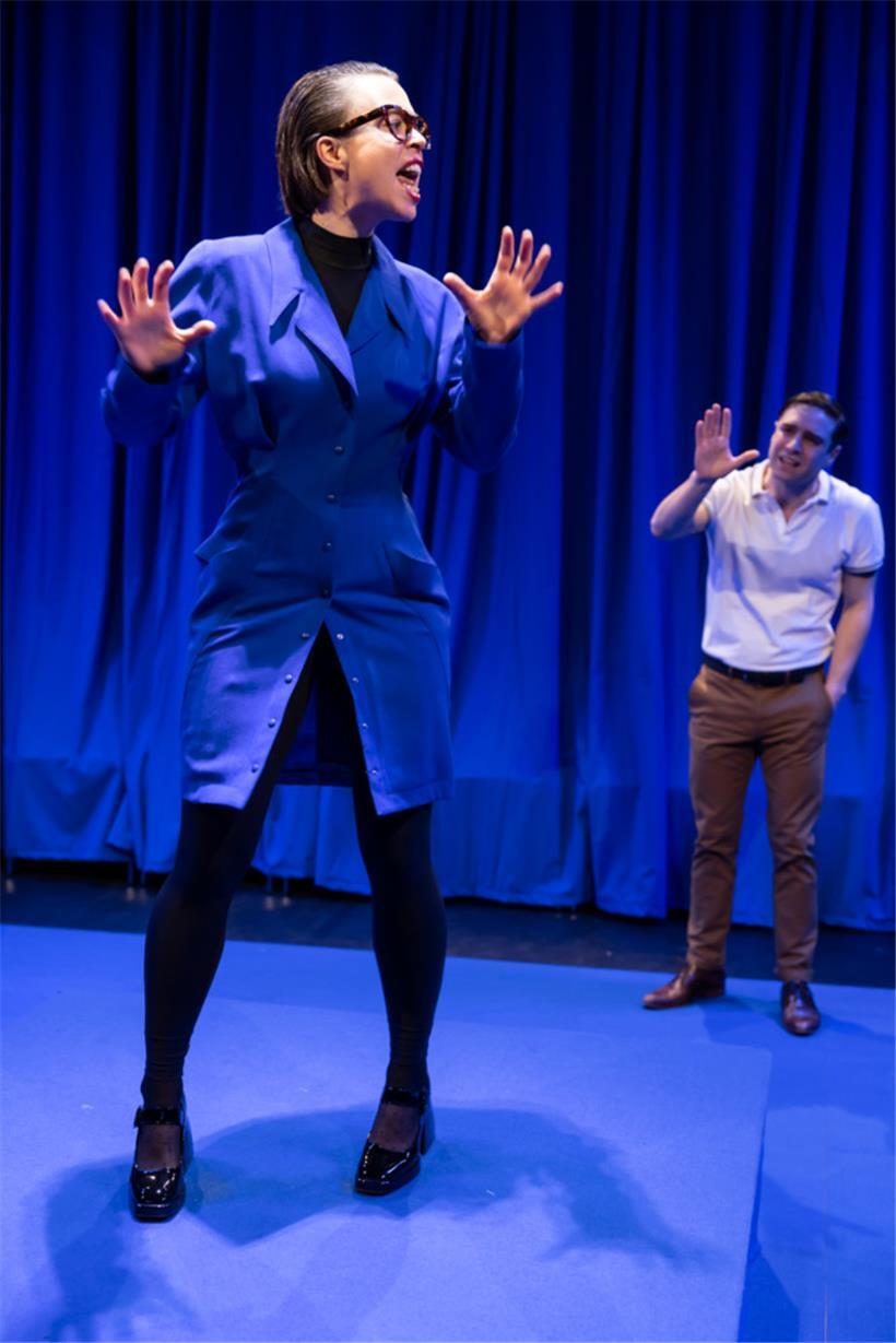 Anne Fratzers (Frédérique Colling) Werk „Ode an die alten Täter“ polarisiert nicht nur die Kunstwelt
