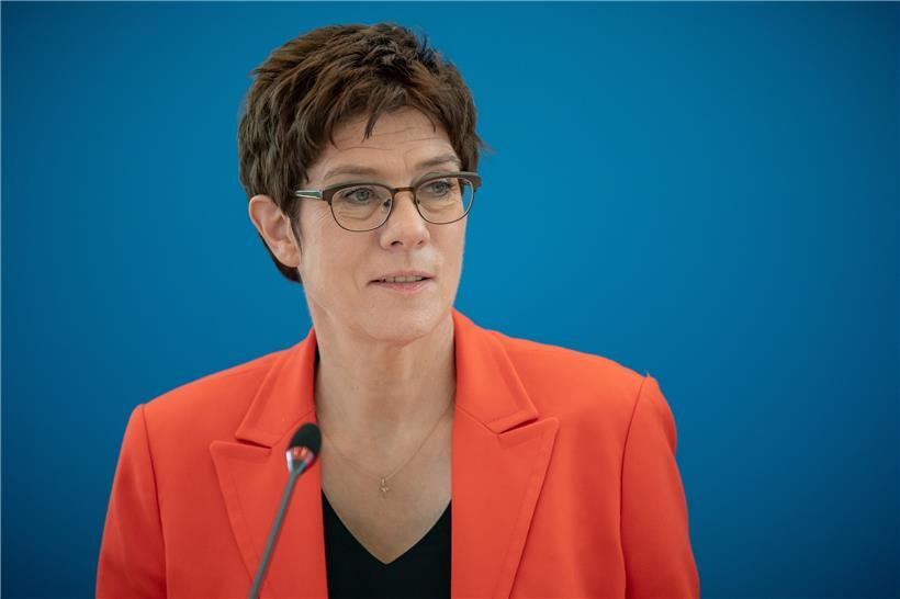 Annegret Kramp-Karrenbauer wird unter Umständen noch länger CDU-Parteivorsitzende bleiben, als sie dachte
