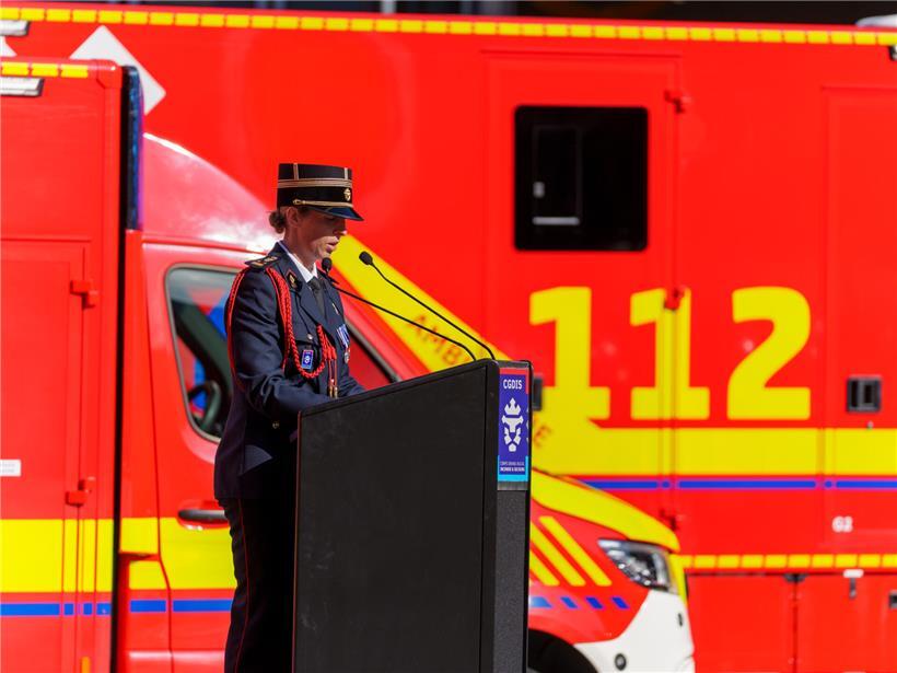 Annick Baustert, erste weibliche Leiterin des größten Feuerwehr- und Rettungszentrums Luxemburgs, Porträt