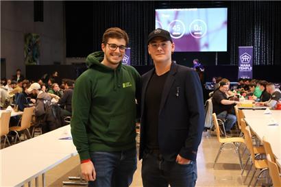 Anthony Lopes und Tai Wedekind sind schon lange Teil der Luxemburger Sammelkartenspiel-Szene und wollen mit ihrer Community international mitmischen
