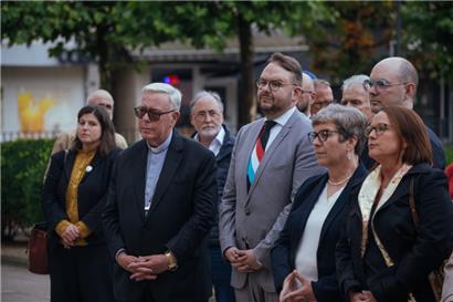 Anwesend waren unter anderem Kardinal Jean-Claude Hollerich, der Escher Bürgermeister Christian Weis, Gesundheits- und Sozialministerin Martine Deprez und Gleichstellungsministerin Yuriko Backes (v.l.) 
