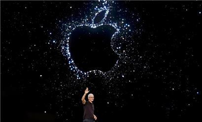 Apple-CEO Tim Cook stellt die neue iPhone-Generation vor
