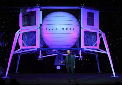 Après moi le déluge: Megareiche CEOs wie Jeff Bezos und Elon Musk wirken immer mehr, als wären sie einem schlechten Sci-Fi-Film entlaufen
