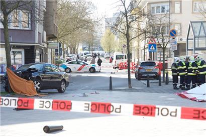 April 2018, Tatort Bonneweg: Es gibt viele Unklarheiten und wenig Gewissheit. Am Ende geht es um Gefängnis oder Freiheit für den ehemaligen Polizisten, der auf ein Fahrzeug schoss, das auf ihn zufuhr.
