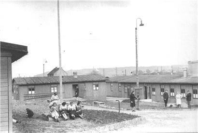 Arbed-Ostarbeiterinnen-Baracken in Esch-Raemerich um 1943 
