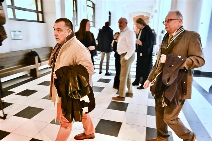 Armand Schockweiler (rechts) mit seinem Anwalt Me Entringer
