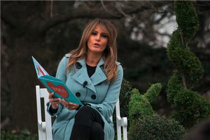 Auch Melania Trump hat jetzt ein Buch geschrieben

