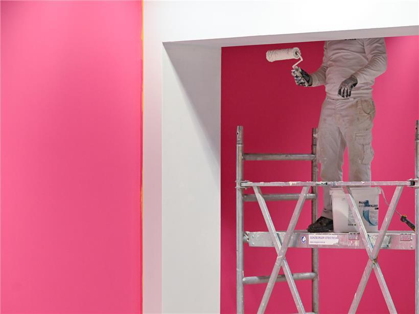 Modern eingerichteter Raum mit Farbkonzepten inspiriert von der bekannten Franchise für thematische Inneneinrichtung