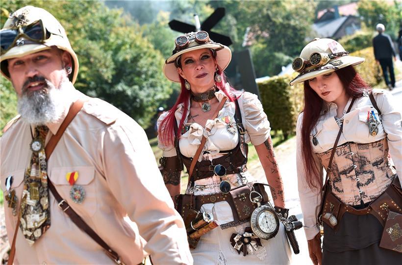 Auch das beliebte Steampunk-Festival, das in diesem Jahr zehnjähriges Bestehen f...