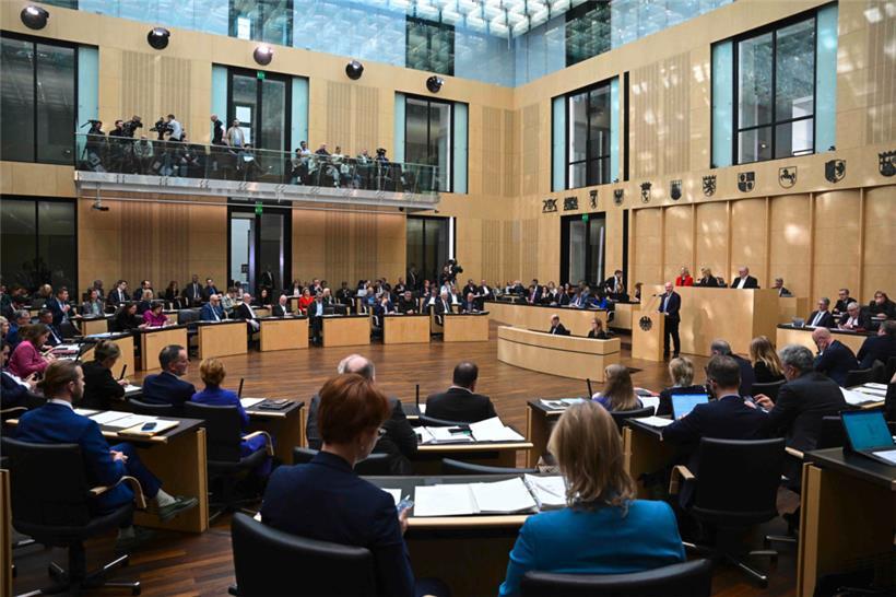 Auch der Bundesrat – die deutsche Länderkammer – hat den Finanzplänen der künftigen Bundesregierung zugestimmt
