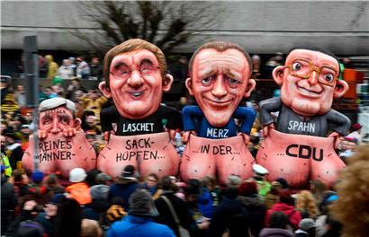 Auch der Karneval in Deutschland befasst sich mit der Suche nach dem neuen CDU-Vorsitzenden
