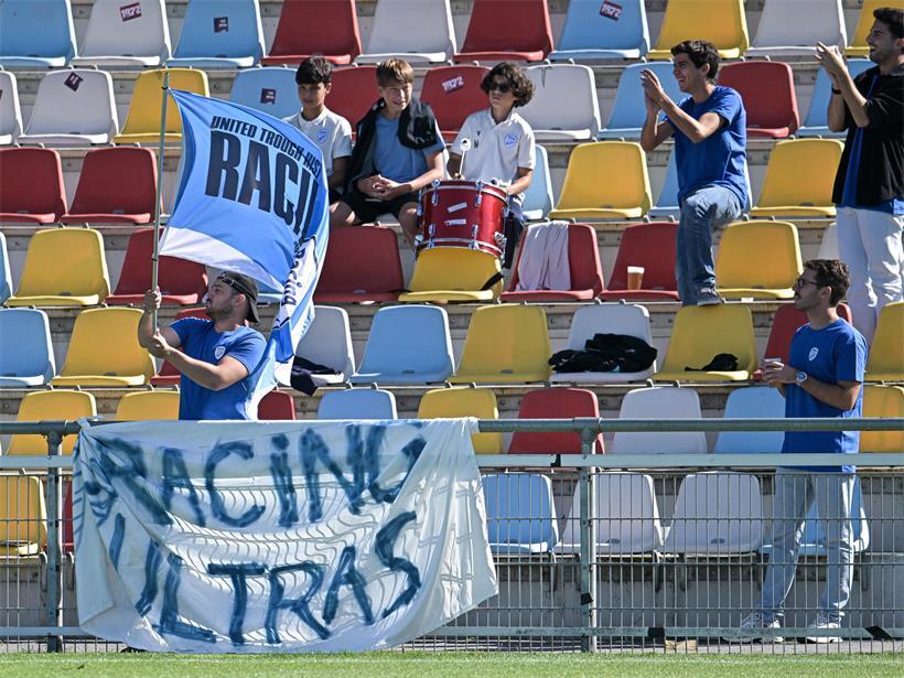Auch der Racing hat mittlerweile Ultras
