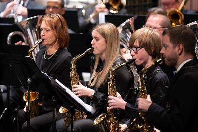 Auch jüngere Musikerinnen und Musiker spielten beim Konzert in Esch
