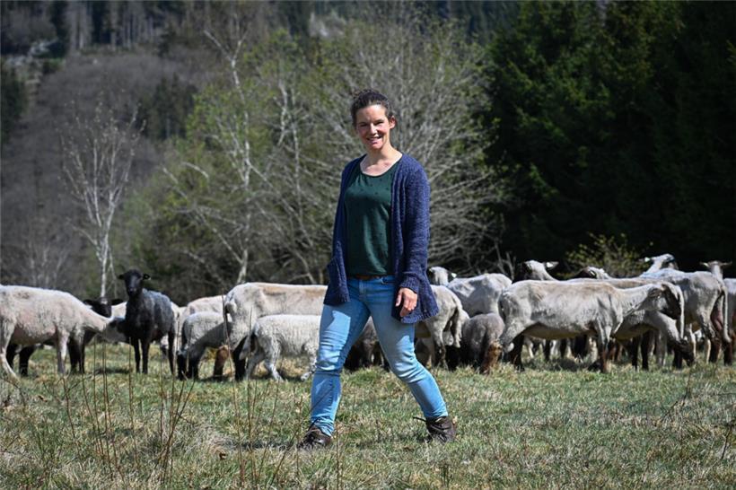 Auch wenn Myriam Zimmer-Weber die Wanderschäferei nicht in die Wiege gelegt wurde, geht sie voll und ganz in diesem Beruf auf
