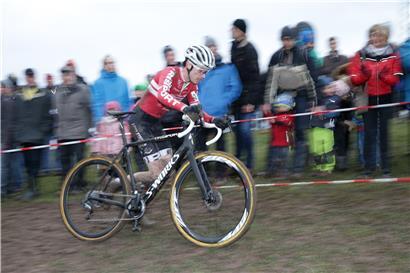 Auch wenn er den Landesmeistertitel Lex Reichling überlassen musste: Scott Thiltges darf sich über den Gewinn des Skoda Cross Cup freuen
