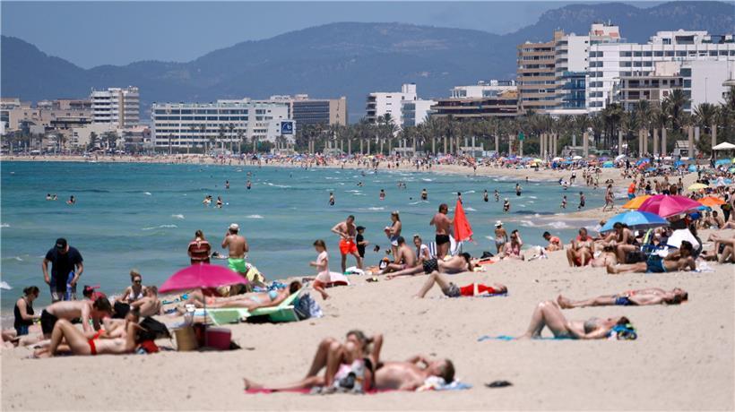 Auf Mallorca füllen sich die Strände wieder
