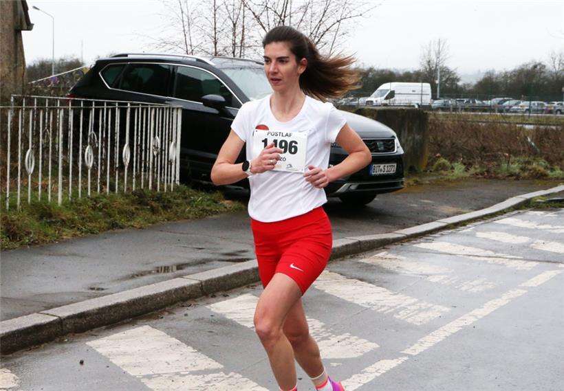 Auf Rang zwei bei den Damen landete Móczó Zsanett vom Celtic Diekirch