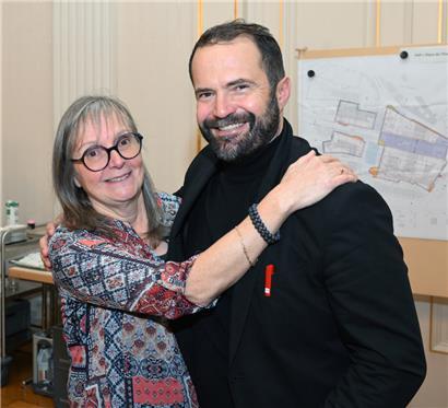 Auf Schmusekurs mit der LSAP: Marie-Marthe Muller (hier mit Gabriel Boisante)
