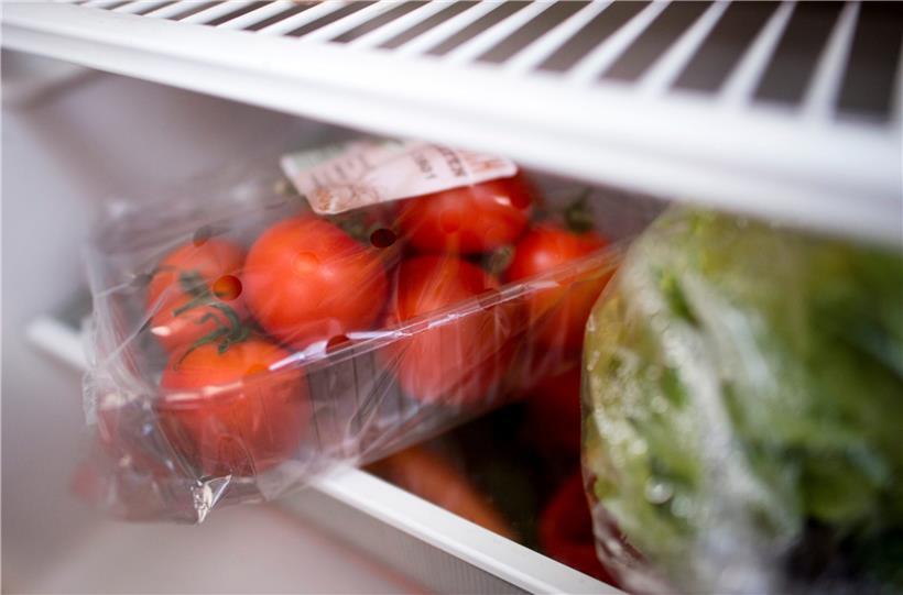 Auf dem Weg in eine plastikfreie Zukunft? Cellulose-Verpackungen sollen Verpackungsmüll grüner machen.
