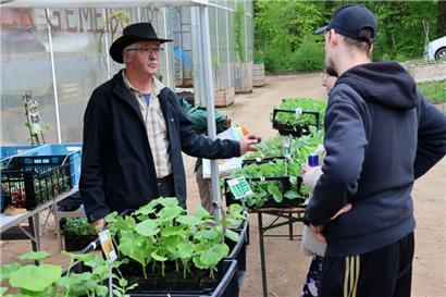 Auf dem ein Hektar großen Areal werden 250 Arten gezüchtet
