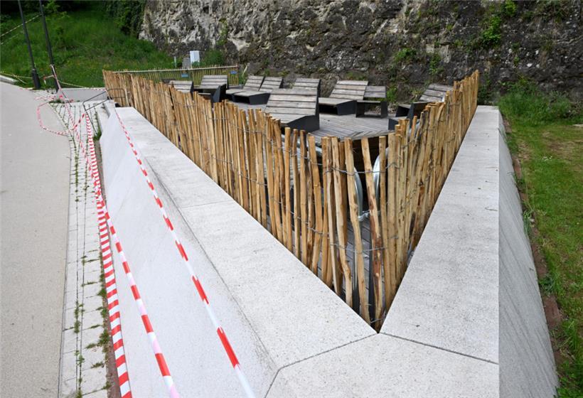 Auf den neuen Longchairs im Petrusstal kann man es sich inzwischen nicht mehr ge...