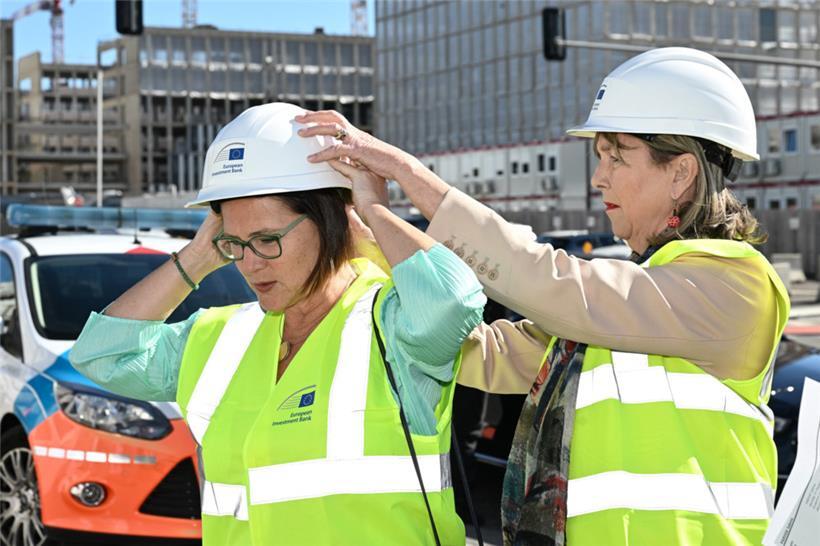 Auf der Baustelle hat die Sicherheit oberste Priorität – das gilt auch für Finan...