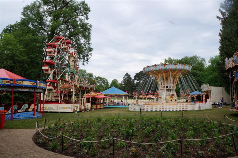 Auf der „Kinnekswiss“ warten so einige historische Attraktionen auf die Besucher
